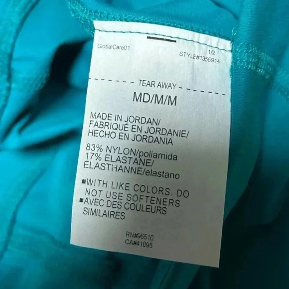 Under Armour Fitted High  Rise Bike Shorts - Picture 3 of 5